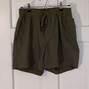 L.L. Bean Women's Vista Camp Shorts